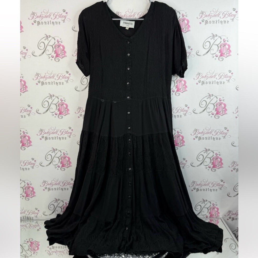 Primavera dress long button up Elegant Black Maxi Dress with Button Accents